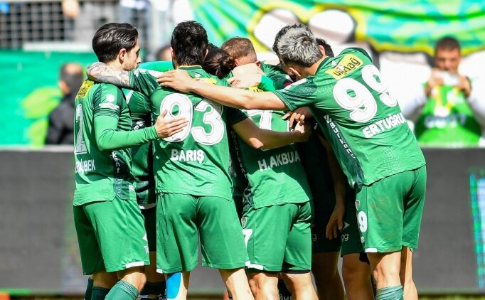 Bursaspor'da �ampiyonluk i�in geri say�m