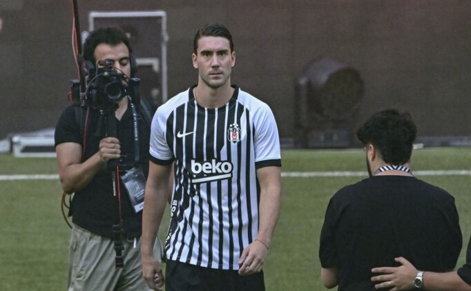 Serdal Adal�'dan Vlahovic a��klamas�