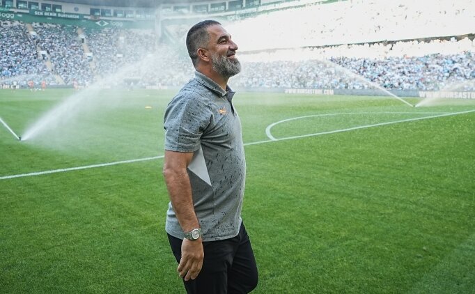 Shakhtar Donetsk'ten Arda Turan ve T�rkiye'ye te�ekk�r