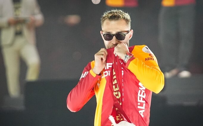 Okan Buruk'un Bar�� Alper Y�lmaz karar�!