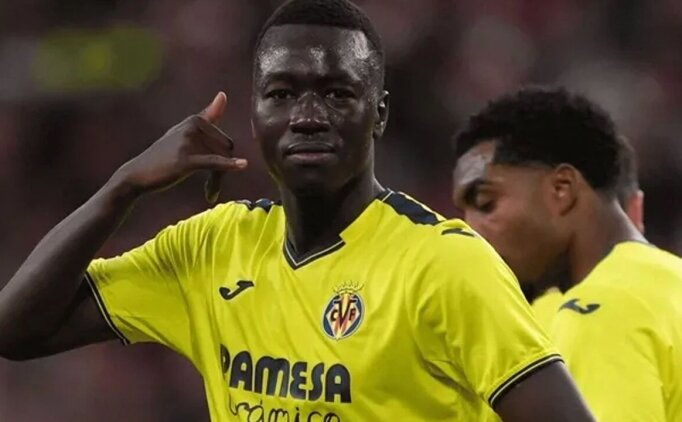 Galatasaray'�n istedi�i Pape Gueye g�nderiliyor!