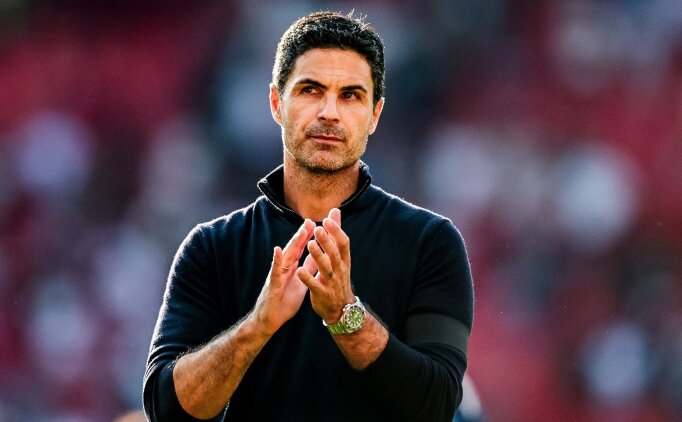 �ngiltere'de sezonun en iyi teknik direkt�r� Mikel Arteta