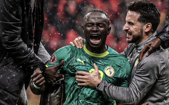 Sadio Mane: 'Erkek gibi oynayaca��z! Hakem de hata yapar'