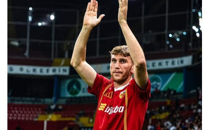 Kayserispor'da 6 ayr�l�k, 4 isim kal�yor!