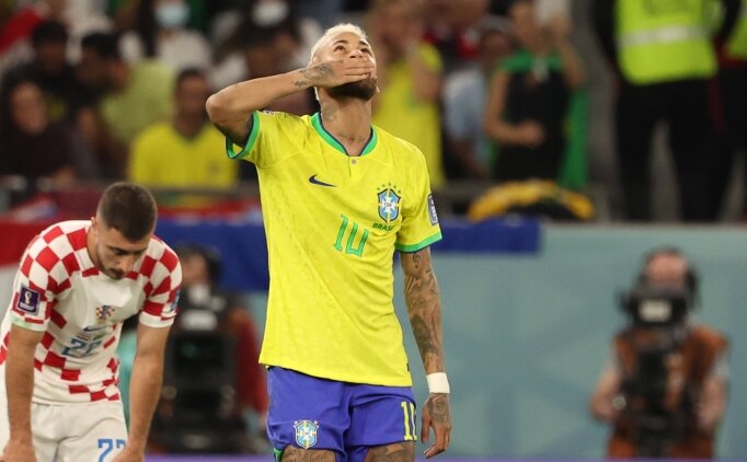 Neymar, milli tak�ma d�nebilir!