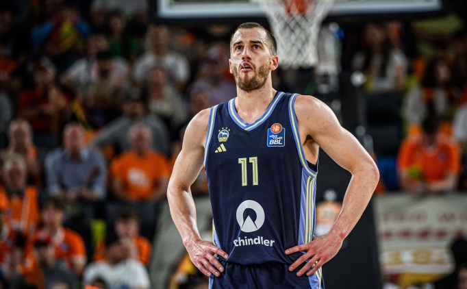 Be�ikta� GA�N, Matt Thomas'� a��klad�!