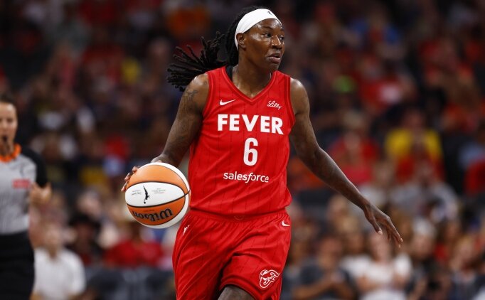 Natasha Howard yeniden T�rkiye'de, adres Galatasaray!