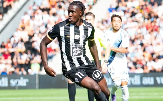 Fenerbah�e'den s�rpriz transfer: Sidiki Cherif