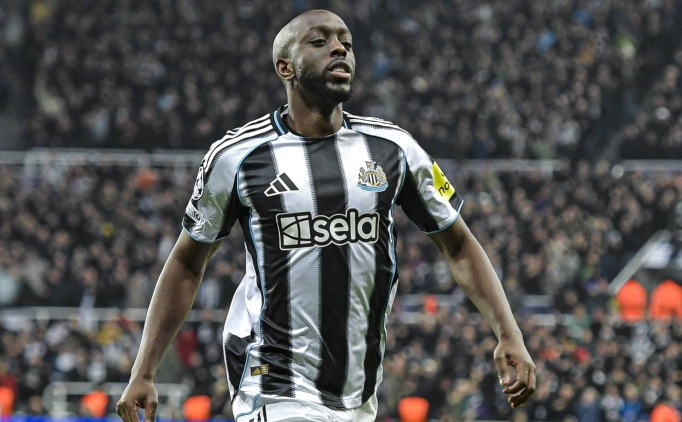 Newcastle United'dan PSV ma��nda 3 goll� galibiyet!