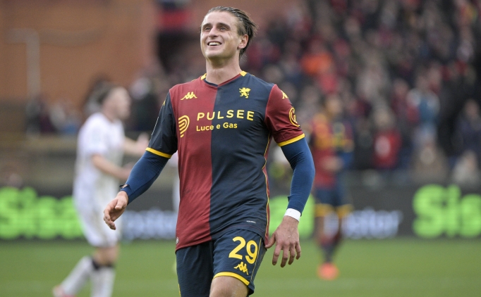 Genoa'dan m�thi� geri d�n��; Ekuban'dan gol!