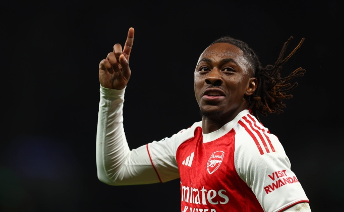 Arsenal, Tottenham derbisiyle kendine geldi!