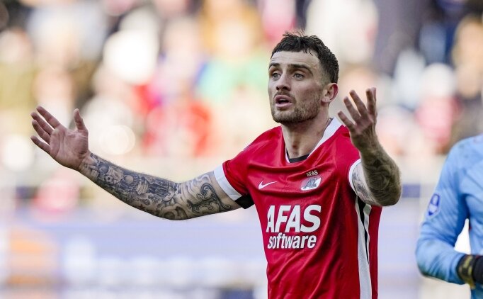 Milan'da yeni aday Troy Parrott