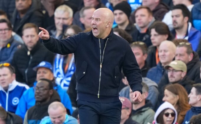 Liverpool'da kabus: 10 y�l sonra ayn� tablo!