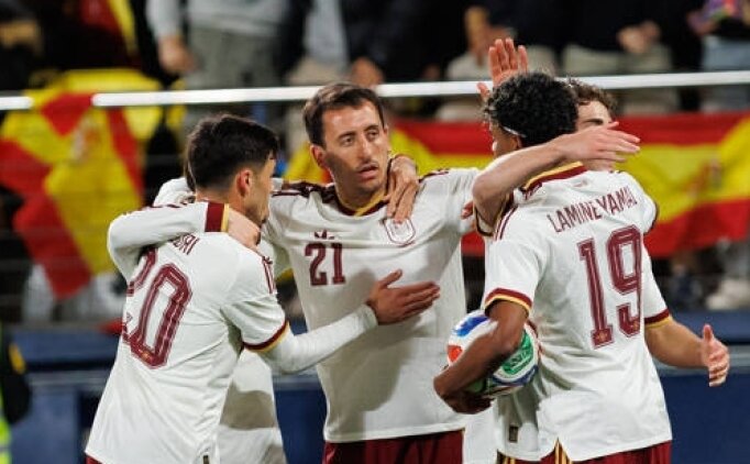 �spanya, S�rbistan kar��s�nda 3 golle g�ld�