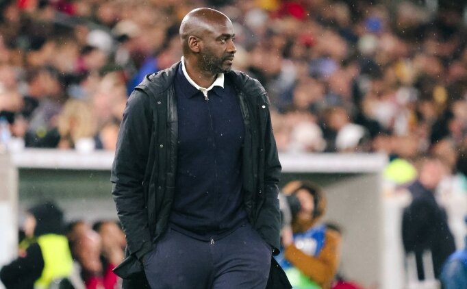 Gana'da teknik direkt�r Addo'ya veda!