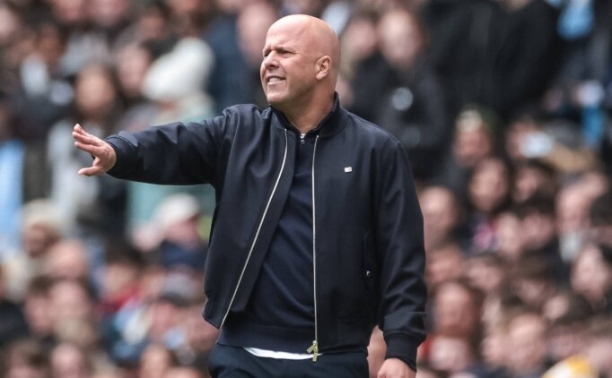 Liverpool'da 11 y�l sonra ayn� tablo!