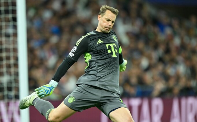 Karl-Heinz Rummenigge'den Manuel Neuer'e �vg�!