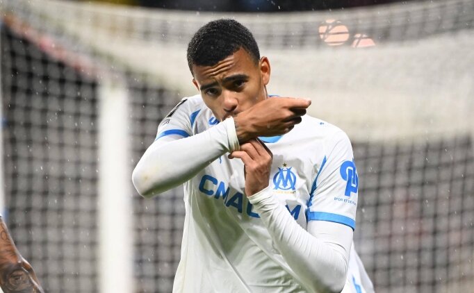 Mason Greenwood'dan Fenerbah�e i�in fedakarl�k!