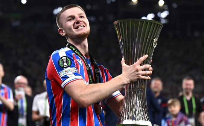 Crystal Palace'dan Manchester City'ye Adam Wharton yan�t�