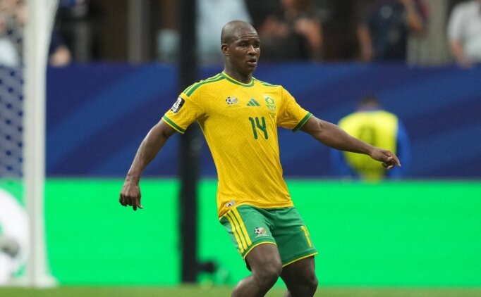 Galatasaray'da temaslar ba�lad�: Mbekezeli Mbokazi