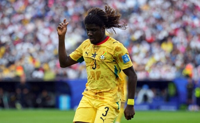 Galatasaray i�in Caleb Yirenkyi iddias�!