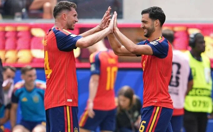 Merino'dan yine hayat veren gol! �spanya yar� finale y�kseldi