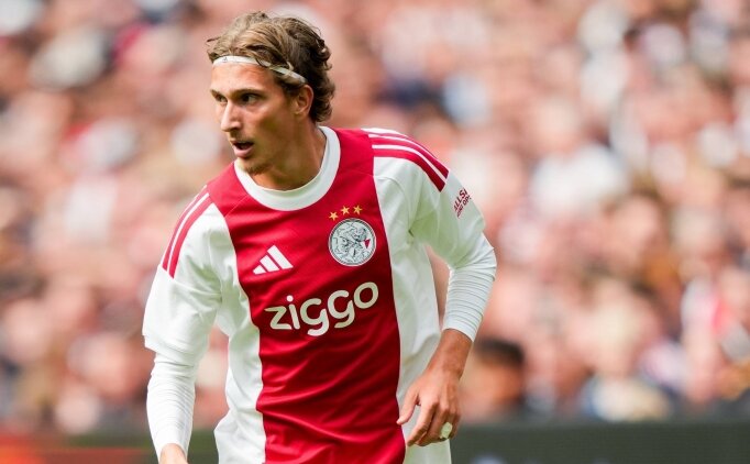 Mika Godts'un menajerinden PSG a��klamas�