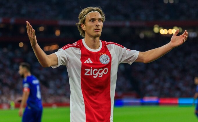 PSG'den Mika Godts i�in resmi temas