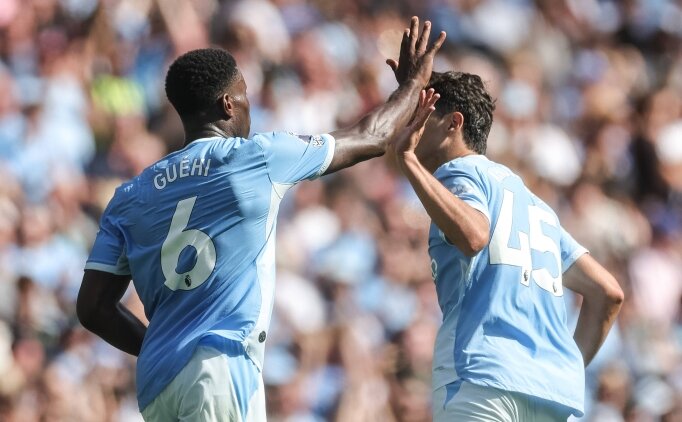 Etihad'da ��lg�n son! Manchester City son nefeste kazand�