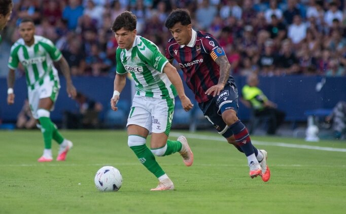 Levante, Real Betis'i gole bo�du!