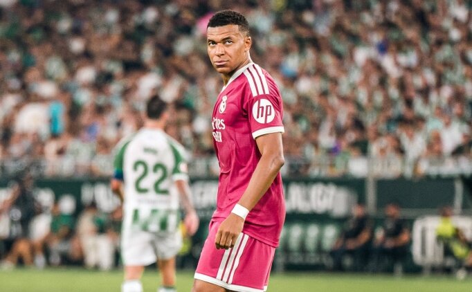 Kylian Mbappe'den PSG sorusuna yan�t!