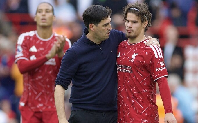 Fenerbah�e'nin rakibi Liverpool, evinde tak�ld�