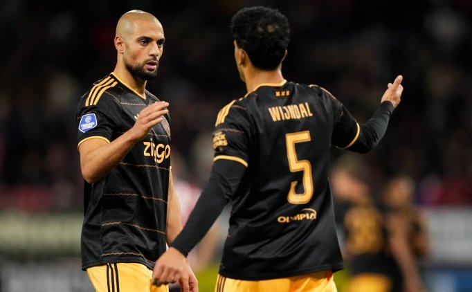 Ajax, Rotterdam deplasman�nda hata yapmad�