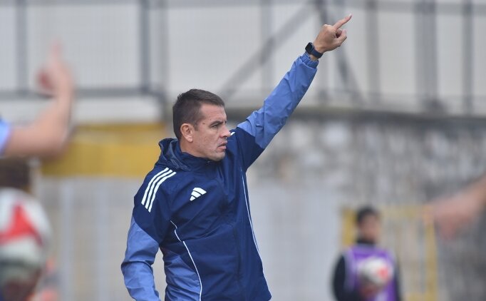 �neg�lspor, �smail G�ld�ren ile yollar� ay�rd�