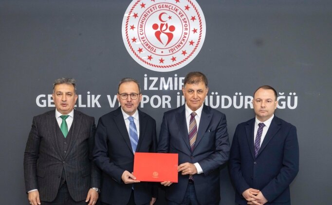 Kar��yaka stad� ad�m ad�m ba�l�yor