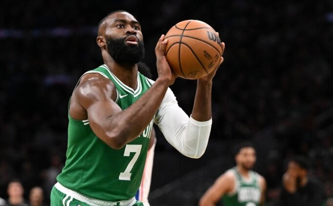 Jaylen Brown s�ylentileri yalanlad�: '10 y�l daha Boston'da oynar�m'