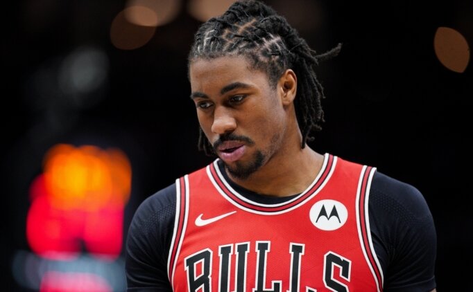 Ivey: 'Bir�ok kez intihar�n e�i�inden d�nd�m'