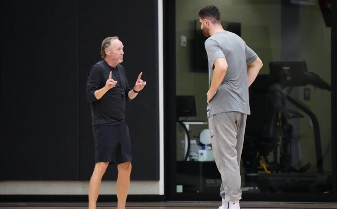 Nurkic'ten Mike Budenholzer hakk�nda sert iddialar: 'Alkol sorunu vard�...'