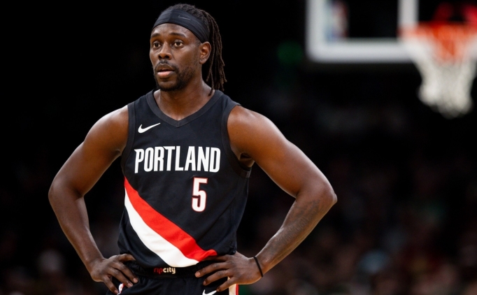 Giannis s�ylentileri g�lgesinde Knicks, Jrue Holiday takas�n� ara�t�r�yor