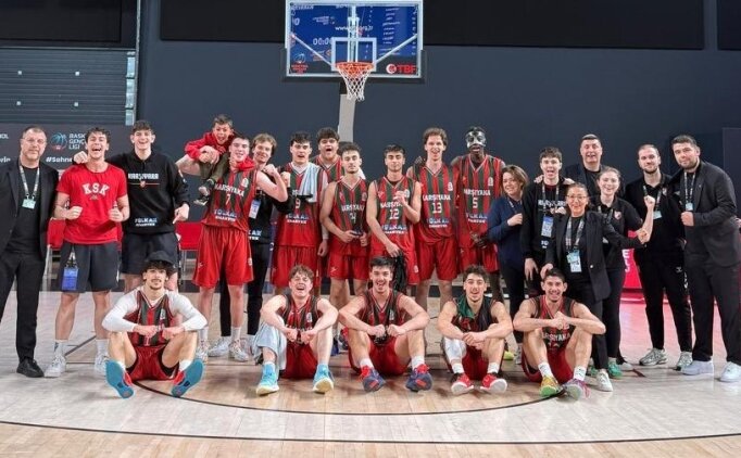 Kar��yaka ile Petkimspor, gen�lerde farkl� performans sergiledi