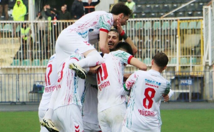 Kar��yaka, play-off �ncesi son provada