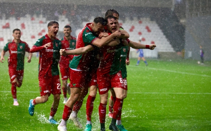 Kar��yaka yar��� b�rakmad�