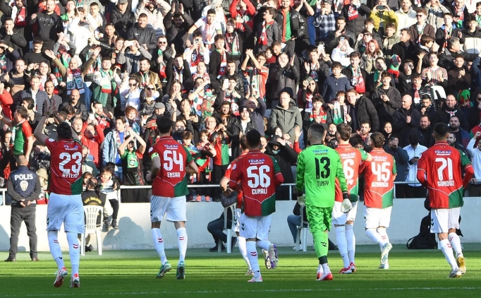 Kar��yaka'da fikst�r avantaj�