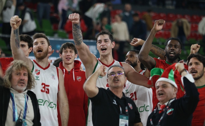 Kar��yaka, evinde lider Fenerbah�e Beko'yu a��rl�yor