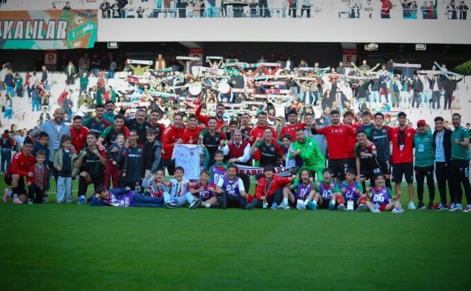 Kar��yaka'dan g�vde g�sterisi