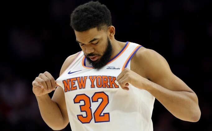 Towns'dan Knicks'e sitem: 'B�y�k hayal k�r�kl��� ya��yorum'