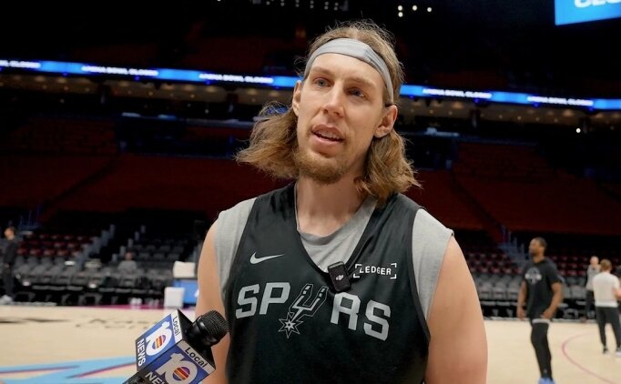 Kelly Olynyk, BC Roma ile anla�maya vard�