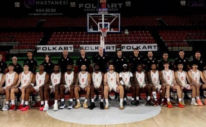 Kar��yaka Basketbol Tak�m� transfer yasa��n� kald�rd�