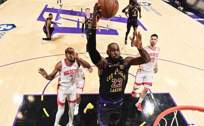 Rockets, Alperen'in 'double double'�na ra�men Lakers'a kaybetti