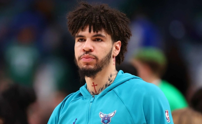 LaMelo, ge�irdi�i kaza �zerine: 'Hayattay�m ve ��krediyorum'